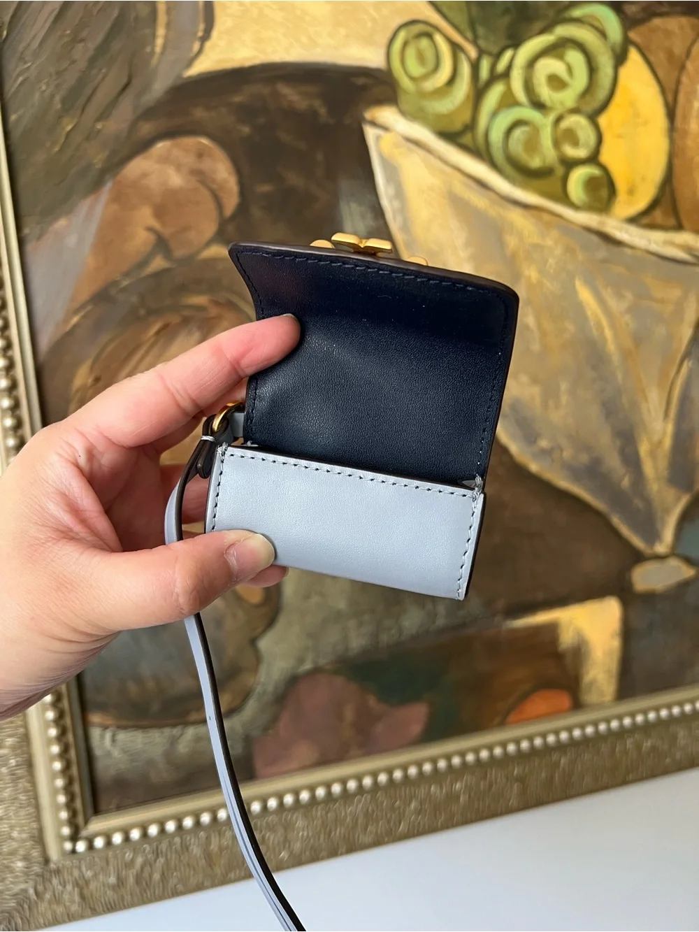 Tory burch Blue Eleanor Airpods Case
